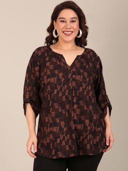 THE PINK MOON - Black Regular Fit Printed Top