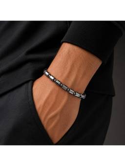 Salty - Titan Core Bead Bracelet