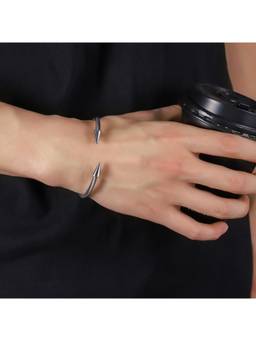 Salty - Monarch Cable Cuff