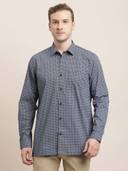 Navy Blue color option, Currently selected
