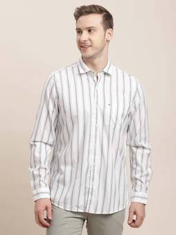 Turtle - Men Cotton Slim Fit White Striped Casual Shirt