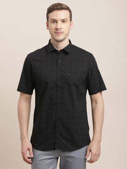 Turtle - Men Cotton Slim Fit Black Printed Casual Shirt