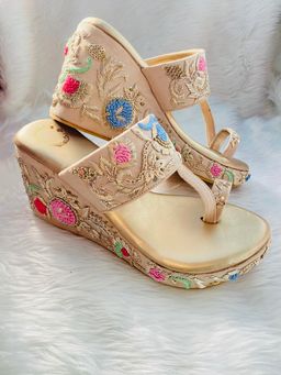 Shiveen Shiveen - Womens Dirag Handcrafted Wedges Heels