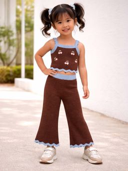 Mi Arcus - Cotton Knitted Embroidered Top With Solid Flared Leggings