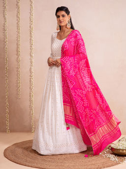 Gajra Gang - Banjaran Off White Anarkali Kurta With Dupatta (Set of 2)