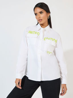 Styli - Women White Relaxed Fit Shirt with Neon Solid Detail On Pocket