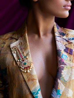 Aulerth - Reza Head Jewel & Brooch By Suneet Varma