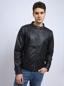 Black color option, Currently selected