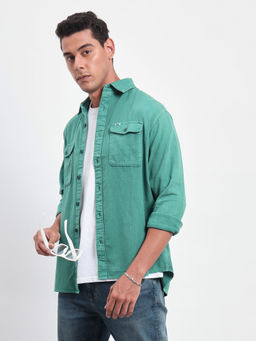 Lee - Men Solid Green Relaxed Fit Shirt