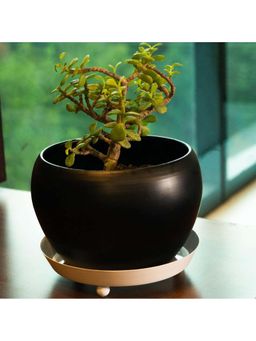 KYARI - Scandinavian Metal Pot with Stand (Set of 2)