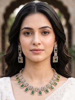RUNORAA - Emerald Majesty Set