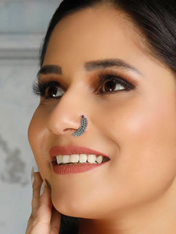 Sheer by Priyaasi - Leaf Patterned Fusion Oxidised Silver Nath