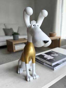 Sun Mun Decors - DOG-WHITE Scarlet Pop Art Hound Figurine
