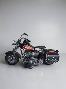 Sun Mun Decors - Vintage Metal Bike Showpiece