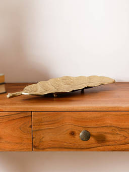 CASA DECOR - Gold Aluminium Leaf Sculpture with Black Marble Base for Tabletop