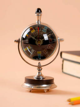 CASA DECOR - Oval Vintage Table Clock Silver Frame Clock
