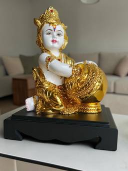 Sun Mun Decors - Maakhan Chor Khana Figurine