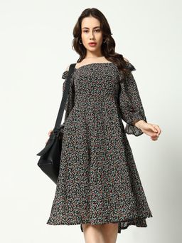 SHOWOFFFF - Womens Fit and Flare Black Printed Dress