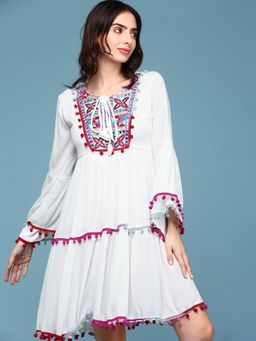 SHOWOFFFF - Womens V-neck Embroidered Fit And Flare White Dress