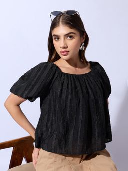 SHOWOFFFF - Classic Women Black Textured Top