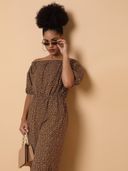 Brown color option, Currently selected