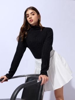 SHOWOFFFF - Women Black High Neck Top