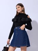 Black color option, Currently selected