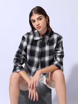SHOWOFFFF - Women Checked Black Cropped Shirt