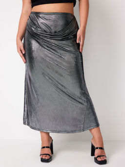 Cider - Mid Waist Metallic Ruched Solid Maxi Skirt Curve & Plus