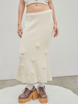 Cider - Middle Waist Flower Mermaid Knit Maxi Skirt