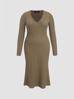 Cider - V Neck Solid Maxi Dress Curve & Plus