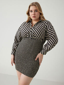 Cider - Rib Asymmetrical Neck Solid Ruched Midi Dress Curve & Plus