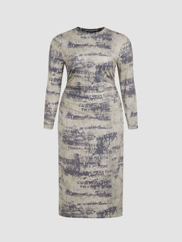 Cider - Abstract Letter Ruched Maxi Dress Curve & Plus
