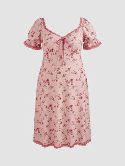 Cider - Square Neck Strawberry Graphic Contrasting Lace Trim Midi Dress Curve & Plus