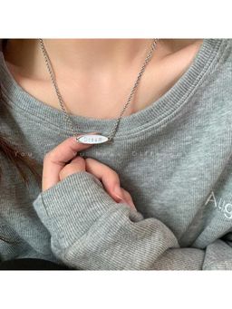 Salty Alpha - Monochromatic Marvel Silver Chain