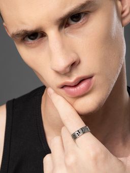 Salty Alpha - Fortune's Card Ring