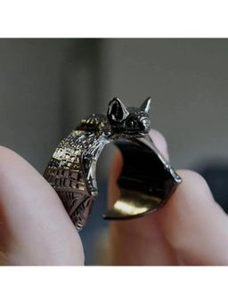 Salty - Spooky Bat Black Ring