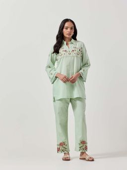 Priya Chaudhary - Green Co-Ord (Set of 2)