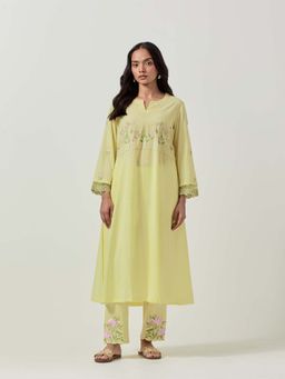 Priya Chaudhary - Yellow Kurta With Pant (Set of 2)