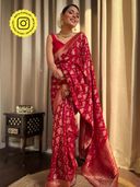 Red color option, Sold out, Currently selected