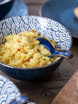 Mikasa - Satori Miso Soup Bowl For thinKitchen, Inner Wave Pattern & Gold Rim, 16cm