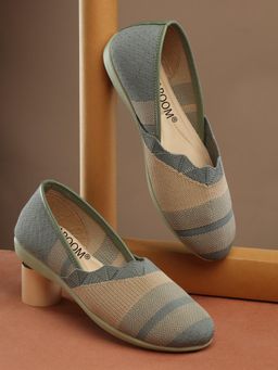 Aroom - Green Stylish Knitted Juttis