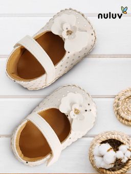 Nuluv - Girls White Ballerinas