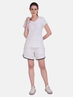 Wear Jukebox - Drift V-Neck T-Shirt and Shorts Women White
