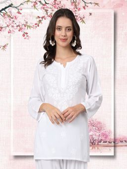 PARAMOUNT CHIKAN - Ethnic Motifs Embroidered Chikankari Modal Chikankari Kurti