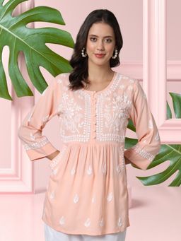 PARAMOUNT CHIKAN - Peach Ethnic Motifs Embroidered Lucknowi Chikankari Kurti