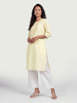 max - Off White Cambric Embroidered Kurta