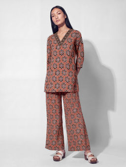max - Maroon Rayon Floral Print Kurti