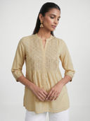 Beige color option, Currently selected