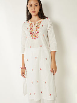 max - Off White Cotton Blend Embroidered Kurta